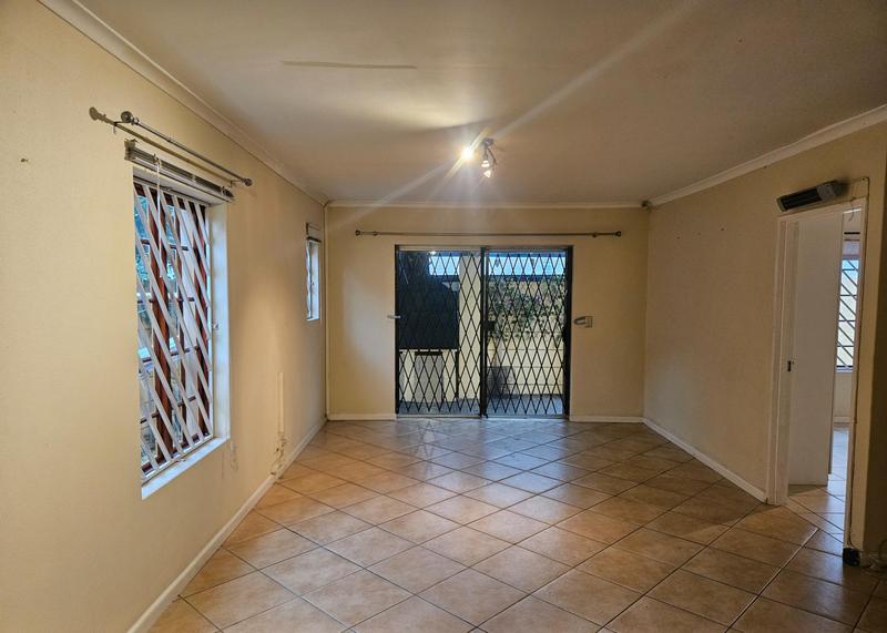 To Let 2 Bedroom Property for Rent in Parklands Western Cape